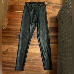 Commando Faux Leather Control Leggings Black Size Large (0452)
